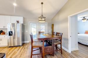 Oceans Shimmer Sanctuary