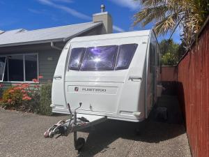 Kiwi Caravan Experience
