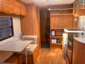 Kiwi Caravan Experience