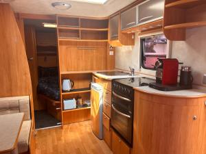 Kiwi Caravan Experience