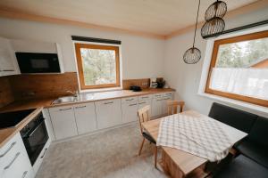 Two-Bedroom Apartment with Terrace - A room in Ferienhäuser Inge und Seeblick