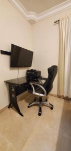 Pine Tree Entire House 2B Gated Com