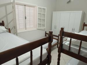 Casa com Piscina e churrasqueira mar casado