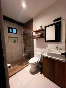 Mya Black Diamond 202