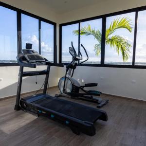 Mya Black Diamond 202