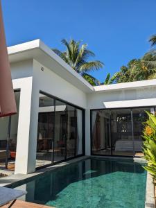 WAKA VILLA Private Pool Resort & Spa - Adults Only