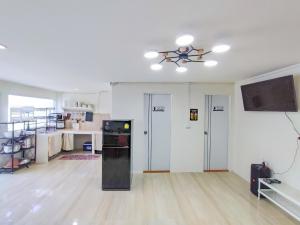 GAO Phala Beachfront Hostel