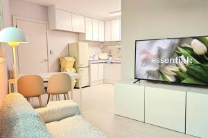 Roy Stay Suwon Haenggung - 3hvězdičkové hotely ve městě Suwon