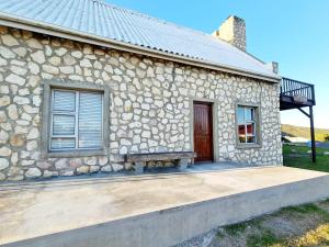 Verregaande Cottage with hot tub