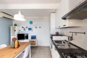 House & Villas - Moon on the Sea