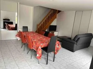 Gîte à la campagne - 8 personnes - Forcé