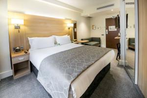 Holiday Inn London Kensington High St. by IHG