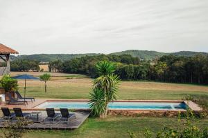 Villas Maison d-architecte - piscine & court de padel prives + vue a 360° : photos des chambres