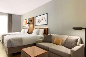 Studio Suite with Two Queen Beds - Non-Smoking room in Hawthorn Extended Stay by Wyndham Mount Laurel Moorestown