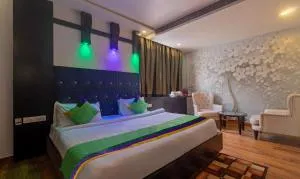 Treebo The Royal Taj, Near Taj Mahal - Tājganj