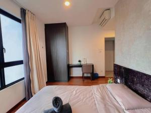2 BR & 2 BTH with Free Parking @ Near ThemePark, SnowWalk & Central I-City Mall