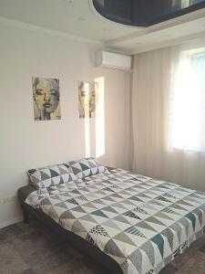 Stylish Riverside Apartments in Riviera Complex