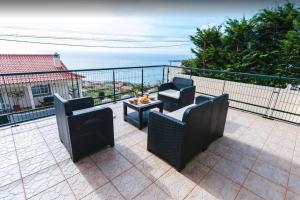 2 Bedroom Apartment in Calheta