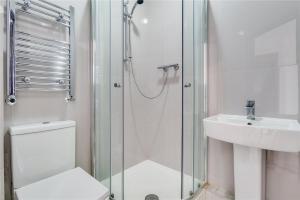 Luxury Boutique Studio London