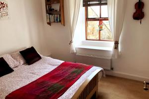 Cosy 3 Bed Cottage near 3 Peaks - Log Burner & Aga