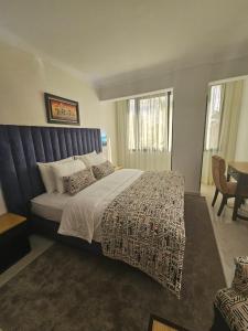 Al Akhawayn - Hotellit, Oujda