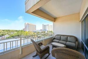 "Wine Down" - Chic 1-bedroom at Luau in Sandestin