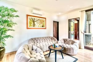 Lovely 5BR-Villa by Rock-STR at the heart of Canggu just 5min walk to the beach