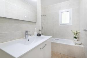 Échappée ensoleillée à Moraira dans une villa pour 8