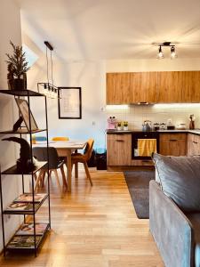 Śnieżkowe Love - dwupoziomowy apartament z garażem