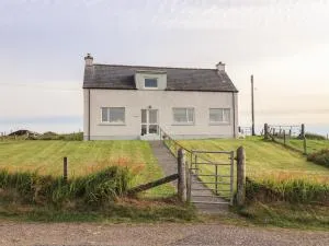 Park Cottage - Tigharry