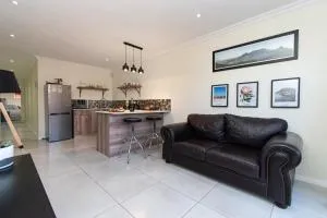 Bella Muize - Westlake