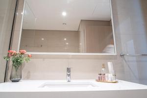FIRST CLASS 2BR with full BURJ KHALIFA view