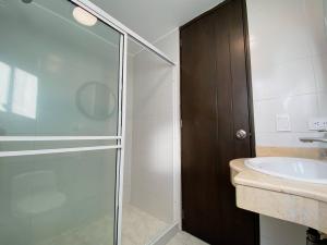 Mantilla living - 402