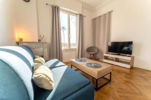 NICE CENTRE-VILLE STUDIO 2 en étage