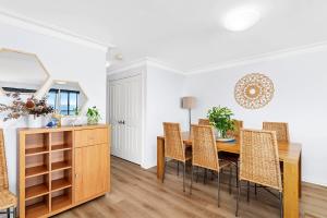 Peninsula Waters Unit 14 Soldiers Point Road 2