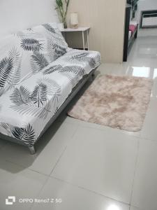 Glenda Place Aurum at Sea residences