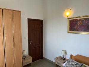 Apartments with parking space Nemira, Omis - 21891