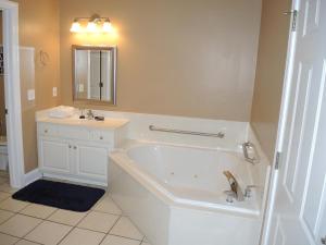 Brunswick Plantation Studio Home 1301L