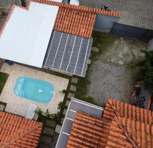 Casa em Ilhabela com piscina