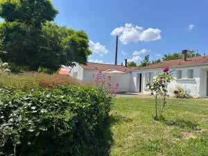 Gîte rénové 6 pers, grand jardin, très calme - Triaize