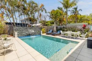 On Esplanade own flat & Pool, Manly cafe precinct - Беркдейл