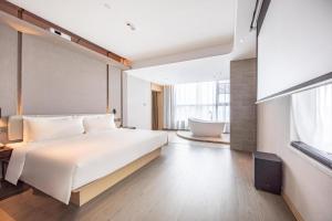 Atour Hotel Shenzhen Fuhai International Convention and Exhibition Center
