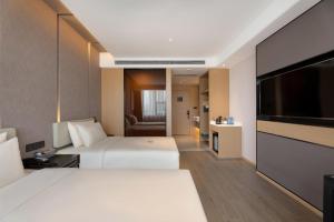 Atour Hotel Dalian Xinghai Square