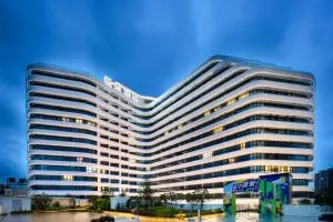 肇庆七星岩亚朵酒店 - 新兴