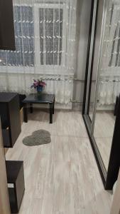 Метро Академгородок Житомирская 10мин пешком Академмістечко Вернадского 65 КУП НАНУ Європейський університет Міні-смарт квартира