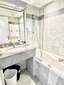Hotels Sun Riviera Hotel : photos des chambres