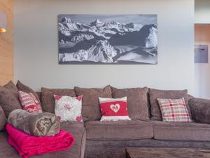 Chalet Chalet Jadi by Interhome