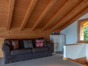 Chalet Chalet Jadi by Interhome