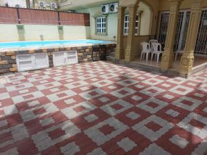 RS VILLA private bungalow with pool,yard,WiFi and 100mts to the beach