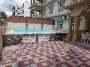 RS VILLA private bungalow with pool,yard,WiFi and 100mts to the beach